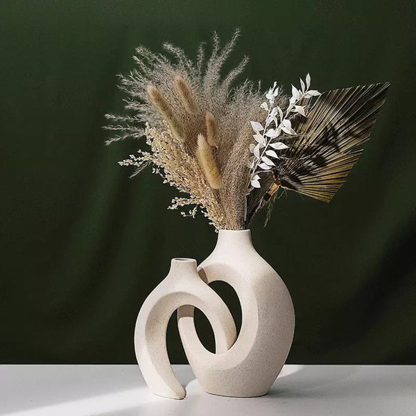 Modern Intertwined Flower Vase