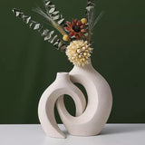 Modern Intertwined Flower Vase