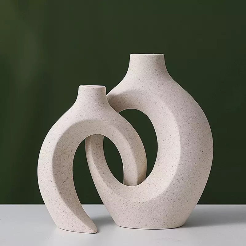 Modern Intertwined Flower Vase